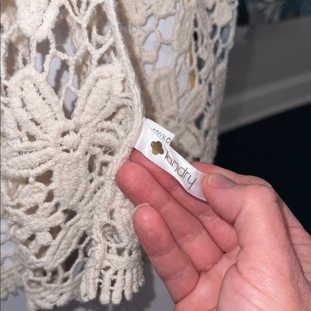 Boho Landry crochet floral cream coverup - Picture 4 of 4